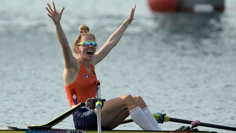 Netherland's Karolien Florijn wins gold in single sculls