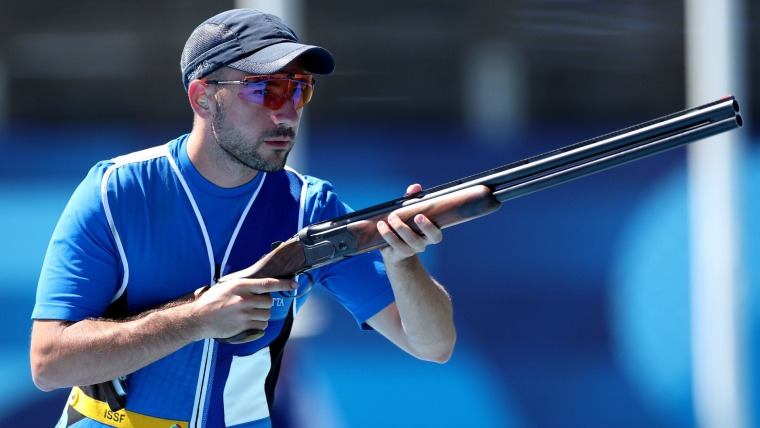 Italy outlasts USA to win inaugural mixed team skeet