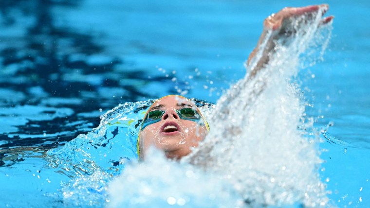 Kaylee McKeown sweeps backstrokes for second straight Games