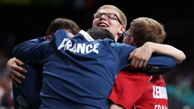 Allez bleu! France triumphs to win the bronze medal