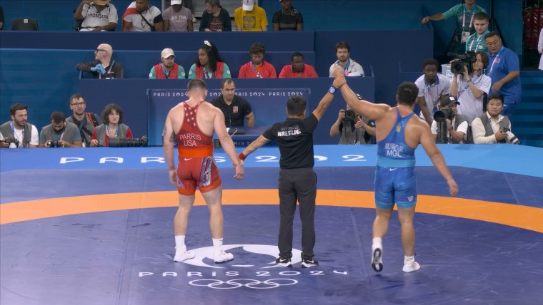 USA's 125kg wrestler Parris loses tough Paris prelim, 10-5