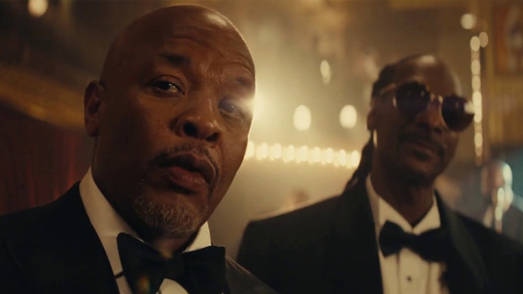 Snoop Dogg, Dr. Dre 'meet' Frank Sinatra, Sammy Davis in gin ad