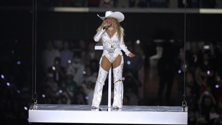 Beyoncé performs 'Cowboy Carter' medley during NFL halftime show