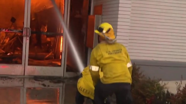 LAFD captain says firefighters need 'water and time' to handle wildfires