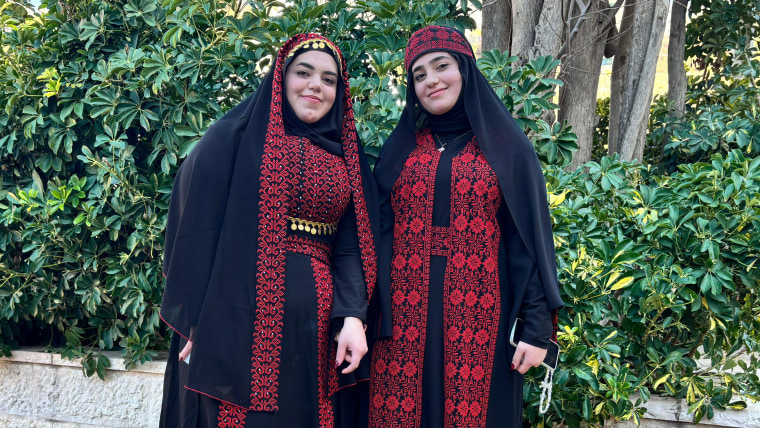 ramallah sisters sg2ebq