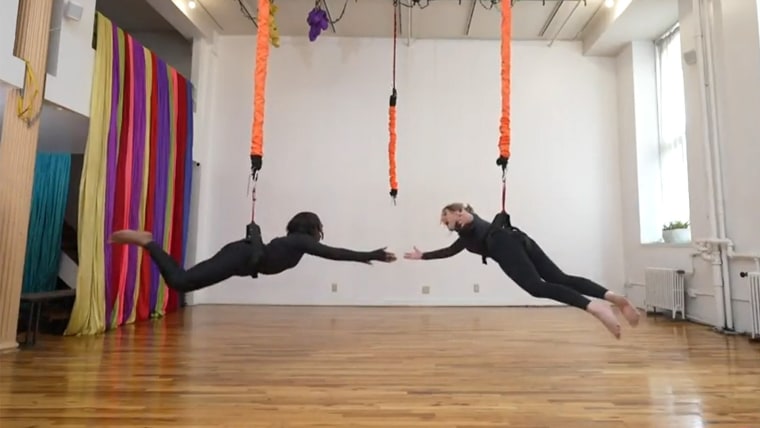 Jenna Bush Hager, Ego Nwodim try ‘SNL’ inspired bungee fitness!  www.today.com