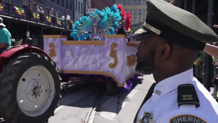 mardi gras 2025 new orleans map