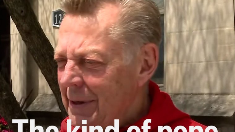 Father Pfleger, from church in Chicago, talks about Chicago native ...