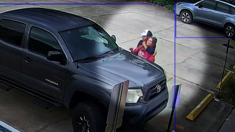 Teen Store Employee Defends Against Attempted Kidnapping Captured on Video Teen Store Employee Defends Against Attempted Kidnapping Captured on Video
