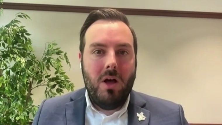 Gov. Abbott is being a ‘wannabe authoritarian’ with redistricting push: Texas Democratic party chair