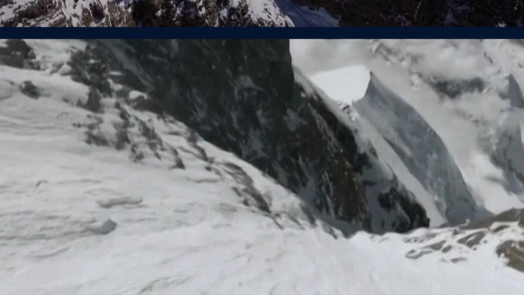 U.S. extreme skier descends Mount Everest