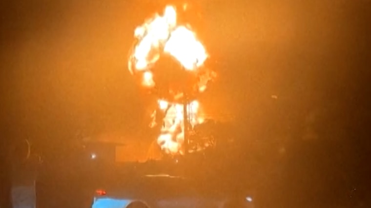 Big blaze at waste facility in Australia