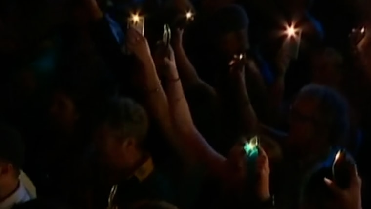 New Year’s moment of silence for Bondi Beach victims