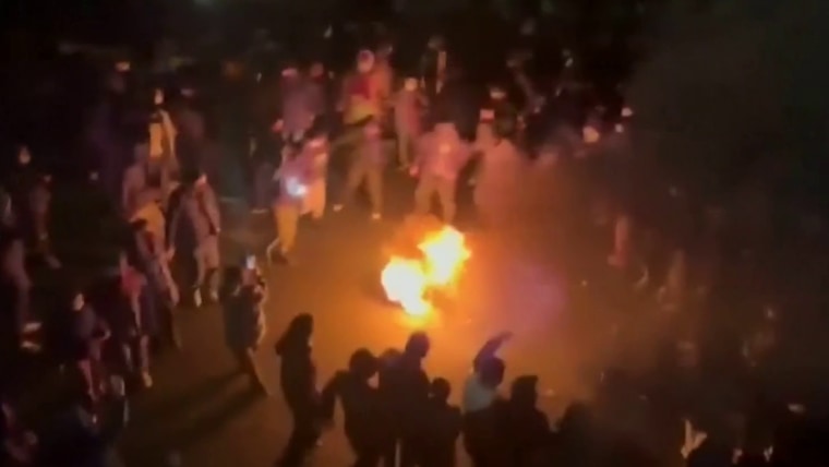 500+ killed as Iran cracks down on protesters & issues threat to U.S.