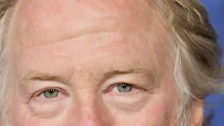 Actor Timothy Busfield turns himself in to police插图