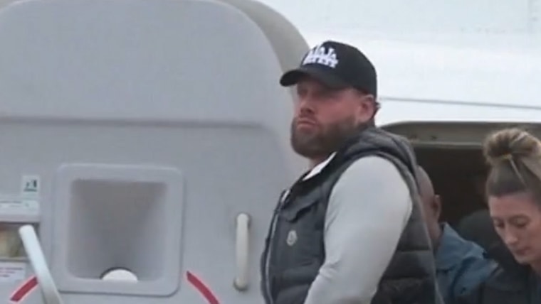 Ex-Olympic snowboarder pleads not guilty to drug charges插图