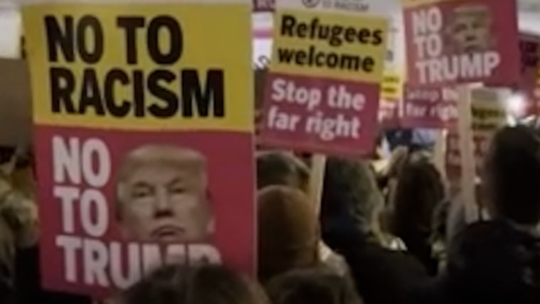 Anti-ICE protesters gather in London插图 Anti-ICE protesters gather in London插图