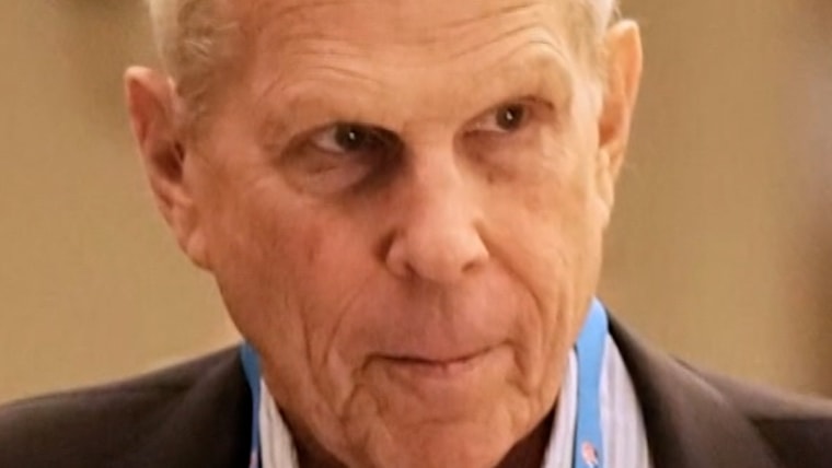 Files show emails between Epstein and Giants co-owner插图 Files show emails between Epstein and Giants co-owner插图