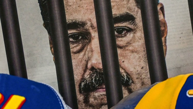 View from the courtroom for Maduro’s first appearance插图