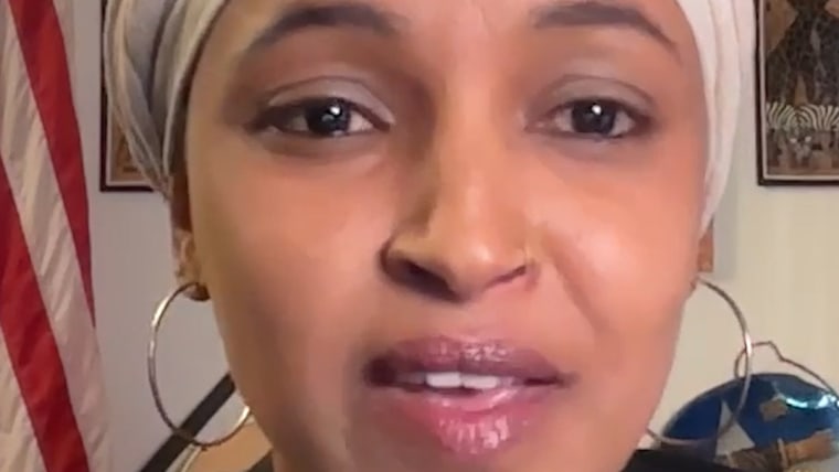 ‘Complete outrage’ in Minneapolis after ICE shooting插图