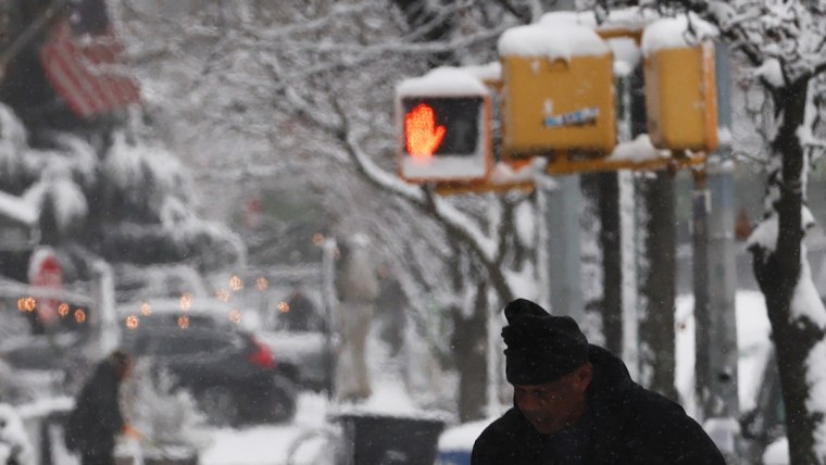 Millions battle brutal arctic blast and snow插图