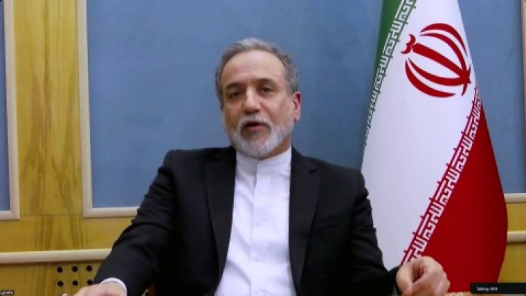 Full interview: Iranian foreign minister reacts to U.S. and Israeli strikes in Iran