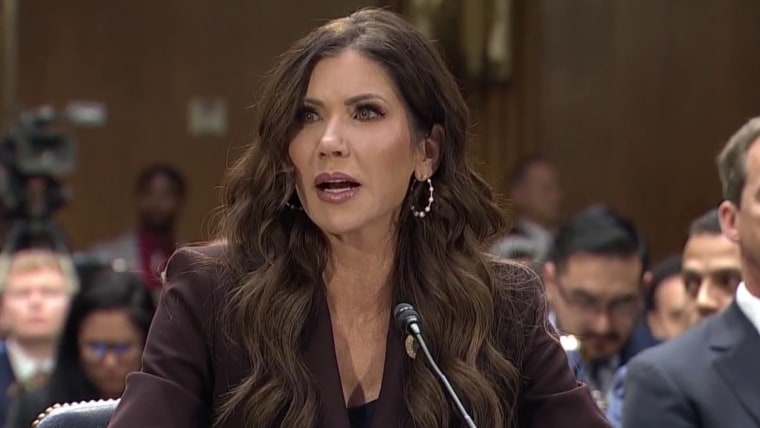 Sec. Noem dodges questions about calling Renee Good, Alex Pretti ‘domestic terrorists’