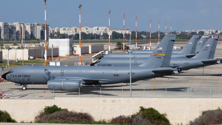 4 US Crew Members Killed After Refueling Plane Crashes in Iraq