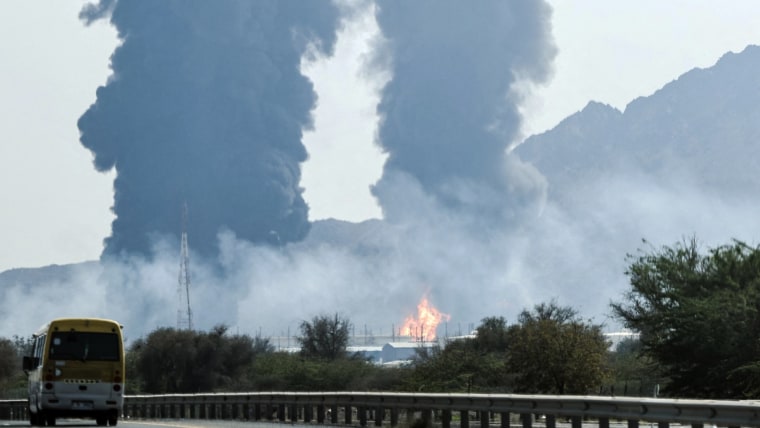 US Jet Fighters Target Iran’s Kharg Island Oil Hub