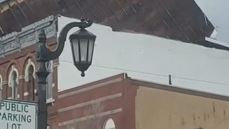 High winds tear roof off of Ohio building