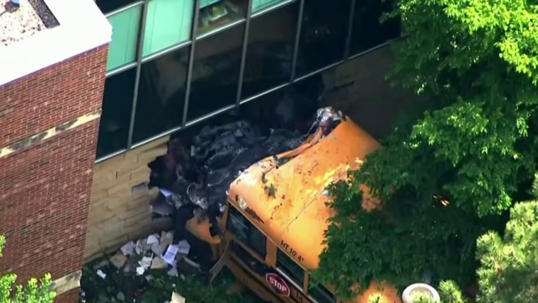 School Bus Crashes Into University Building in St. Paul, MN