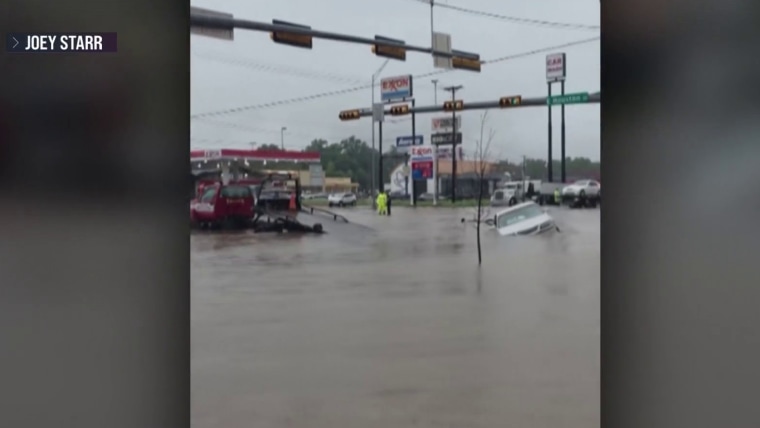 Deadly flash flooding in Texas