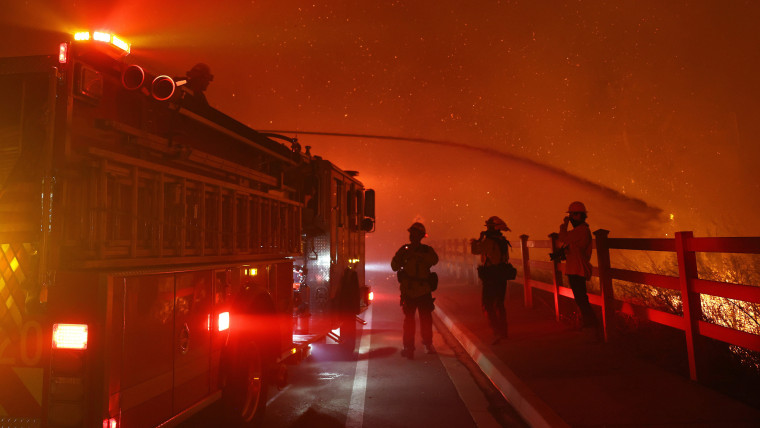 Franklin Fire Spreads Quickly 5 Miles North Of Downtown Malibu
