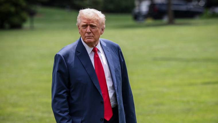 Image: President Trump Arrives At The White House From Camp David