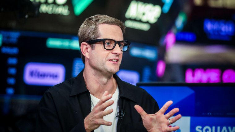 Klarna, Backers Raise $1.37 Billion In Oversubscribed IPO