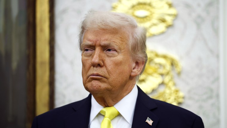 Trump in the Oval Office