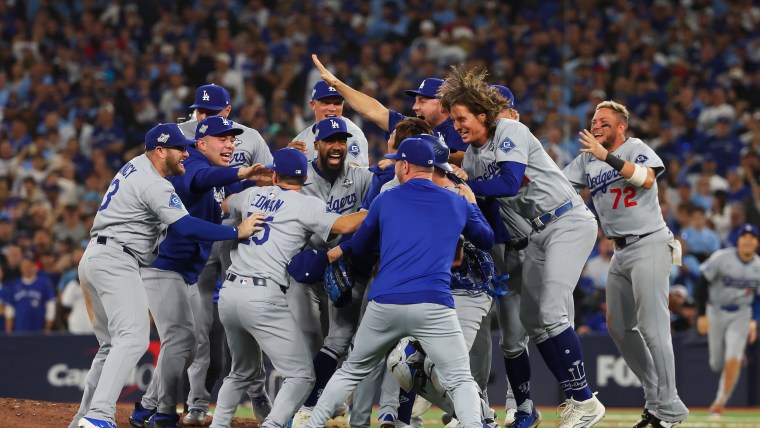 Image: World Series - Los Angeles Dodgers v Toronto Blue Jays - Game Seven