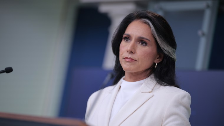 Karoline Leavitt holds daily White House press briefing.