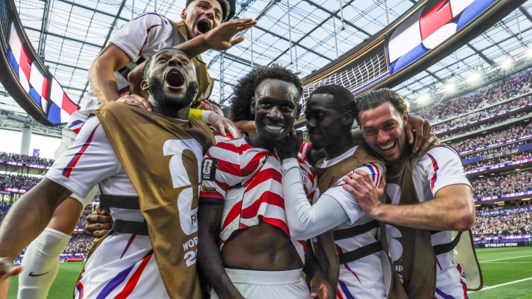 World Cup Group Stage: USA v Paraguay