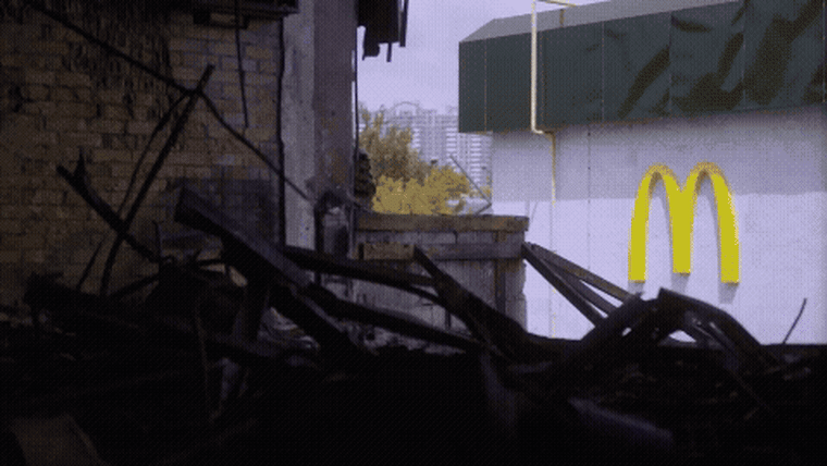 Ukraine’s first McDonald’s withstands Russian attacks
