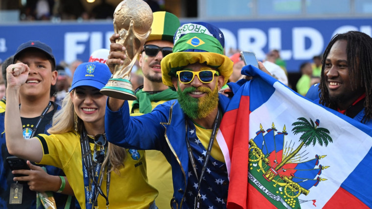 Os Estados Unidos continuam surpreendendo o mundo com seu nível e sua torcida na Copa do Mundo