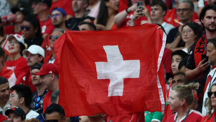 Vancouver se tiñe de rojo: fiesta suiza en casa de Canadá