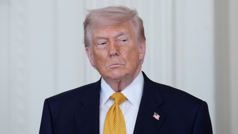 Trump considera "totalmente inaceptable" la respuesta de Irán a su propuesta de paz