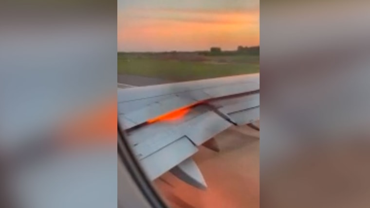 Dos accidentes de avión terminan en llamas y siembran pánico entre los pasajeros en EE.UU.