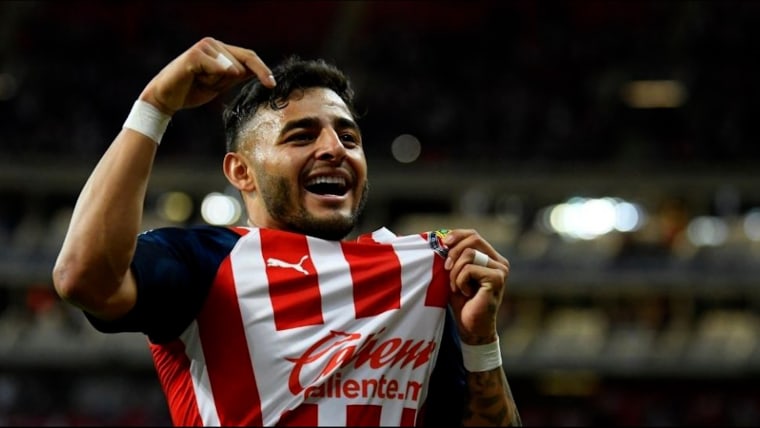 Chivas de Guadalajara revela gravedad de la lesión de Alexis Vega