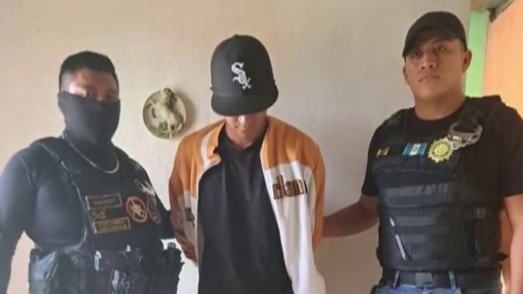 Acusan de asesinato a un policía blanco en Michigan por el atropello de ...