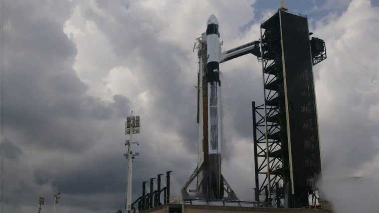 SpaceX lanza con éxito cohete desde Cabo Cañaveral tras intento fallido ...