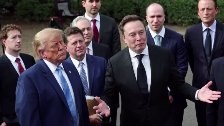 Trump ospita i leader tecnologici per incontrarsi sull’intelligenza artificiale