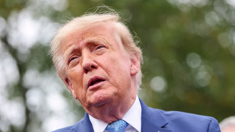 Cresce la controversia sugli annunci pubblicitari di Trump finanziati dai contribuenti