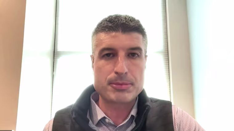 Il deputato Barrett afferma che “i prezzi sono ancora troppo alti” e promette azioni a favore dell’economia